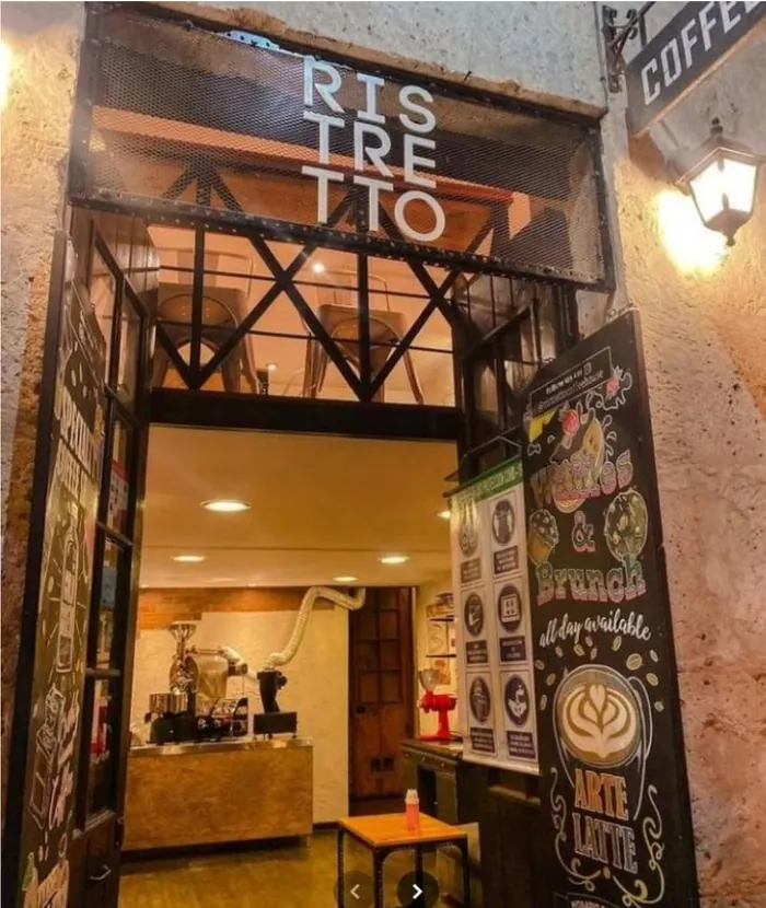 Entrada de la cafetería Ristretto